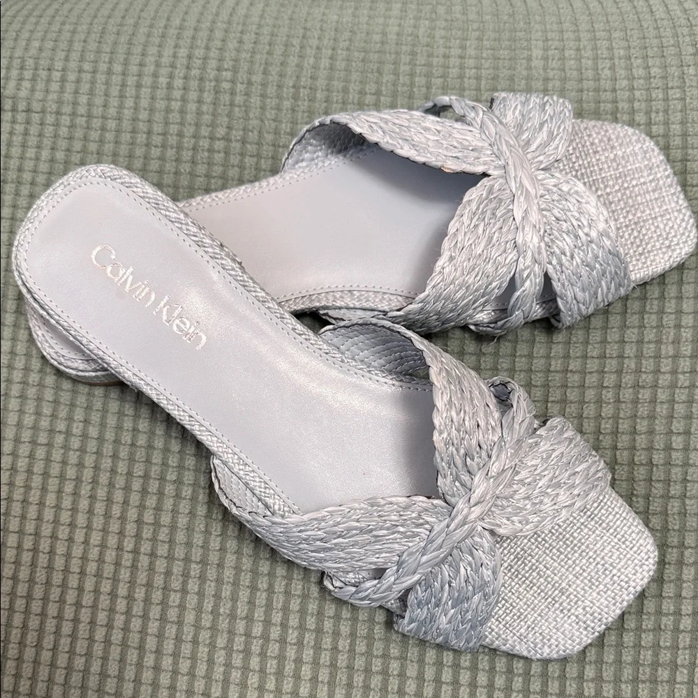 Calvin Klein Women's Light Blue Sandals Size 9 New